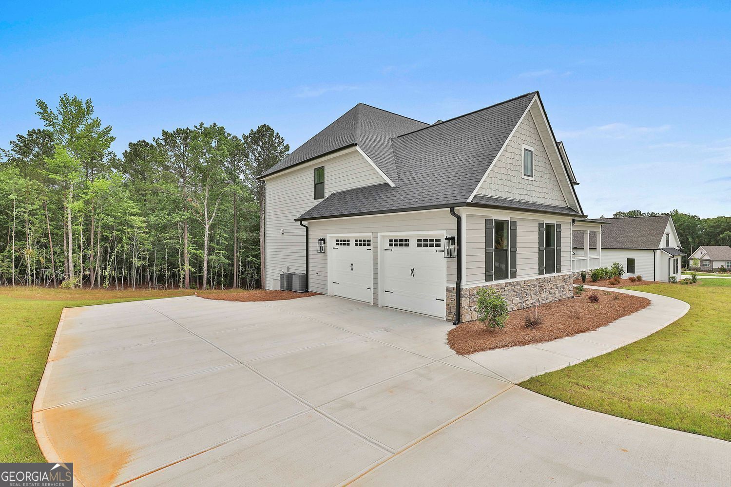 Fayetteville, Georgia 30215, United States, 5 Bedrooms Bedrooms, ,4 BathroomsBathrooms,Residential,Active,39420