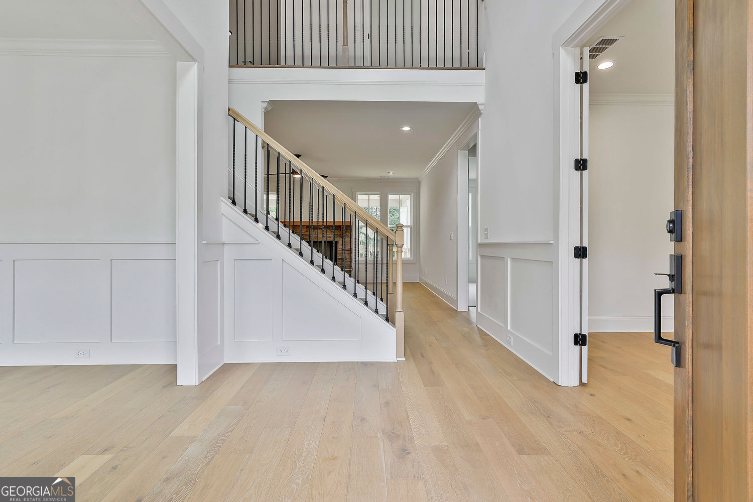 Fayetteville, Georgia 30215, United States, 5 Bedrooms Bedrooms, ,4 BathroomsBathrooms,Residential,Active,39420