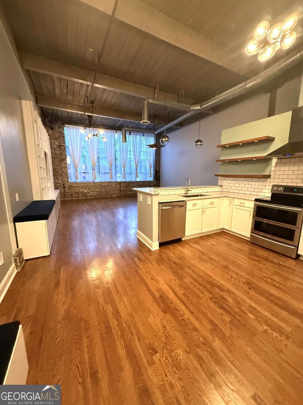 Photo of 210 Walker Street SW #8, Atlanta, GA 30313 (MLS # 10818151)