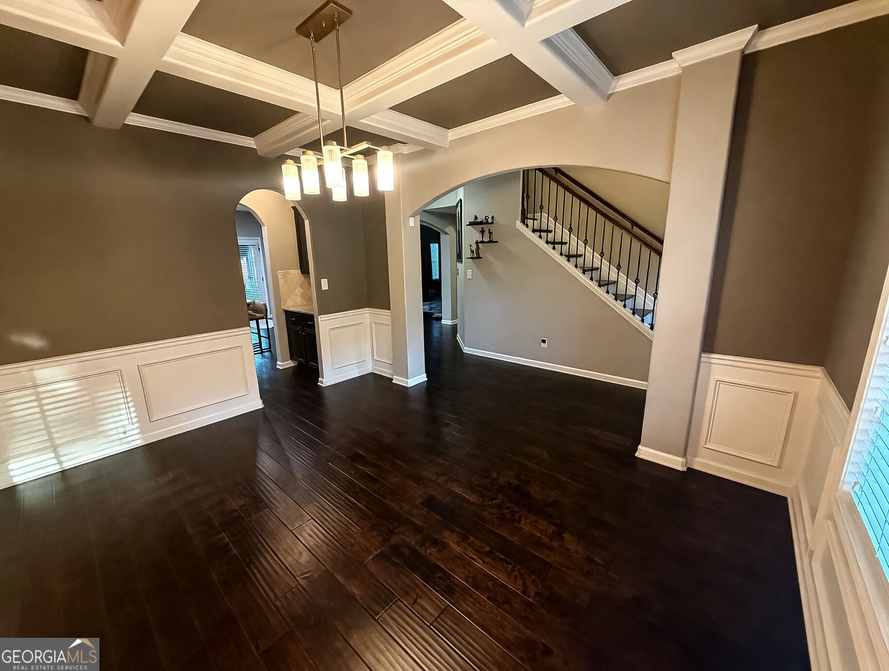 320 CLIFFHAVEN