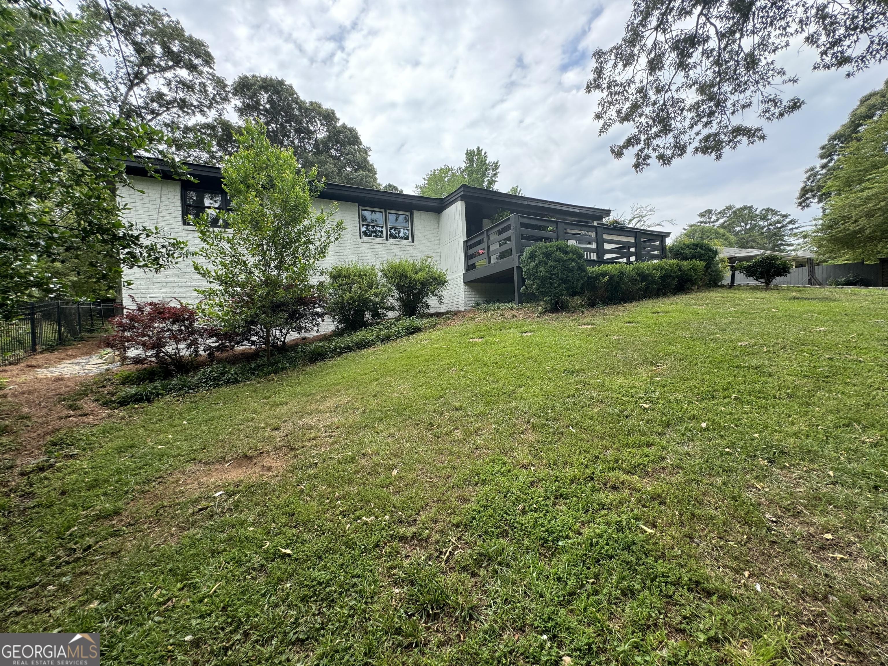 2023 Lee DR