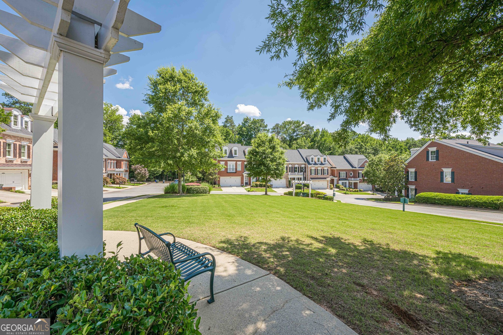 Roswell, Georgia 30075, United States, 4 Bedrooms Bedrooms, ,4 BathroomsBathrooms,Residential,Active,156341