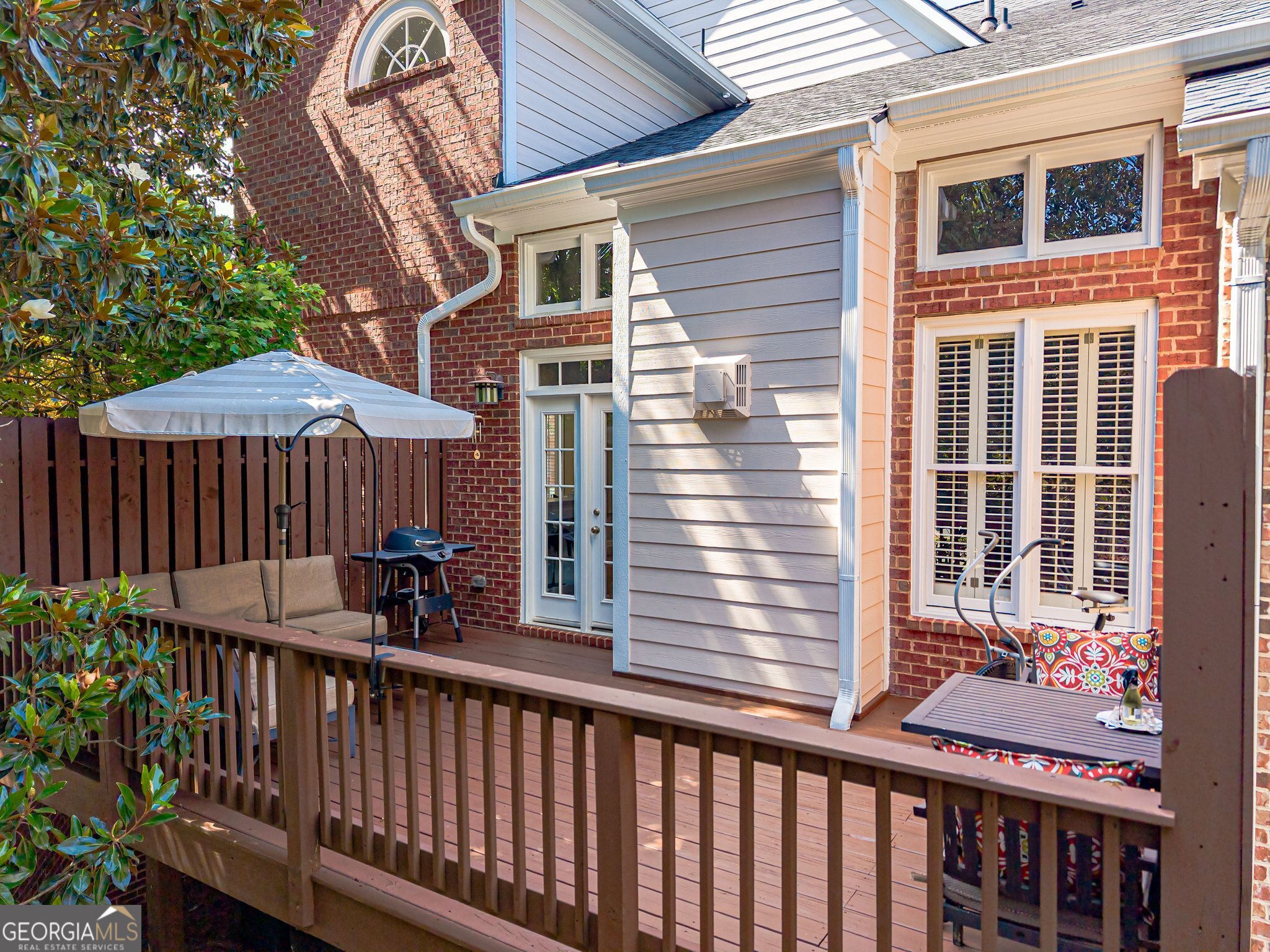 Roswell, Georgia 30075, United States, 4 Bedrooms Bedrooms, ,4 BathroomsBathrooms,Residential,Active,156341