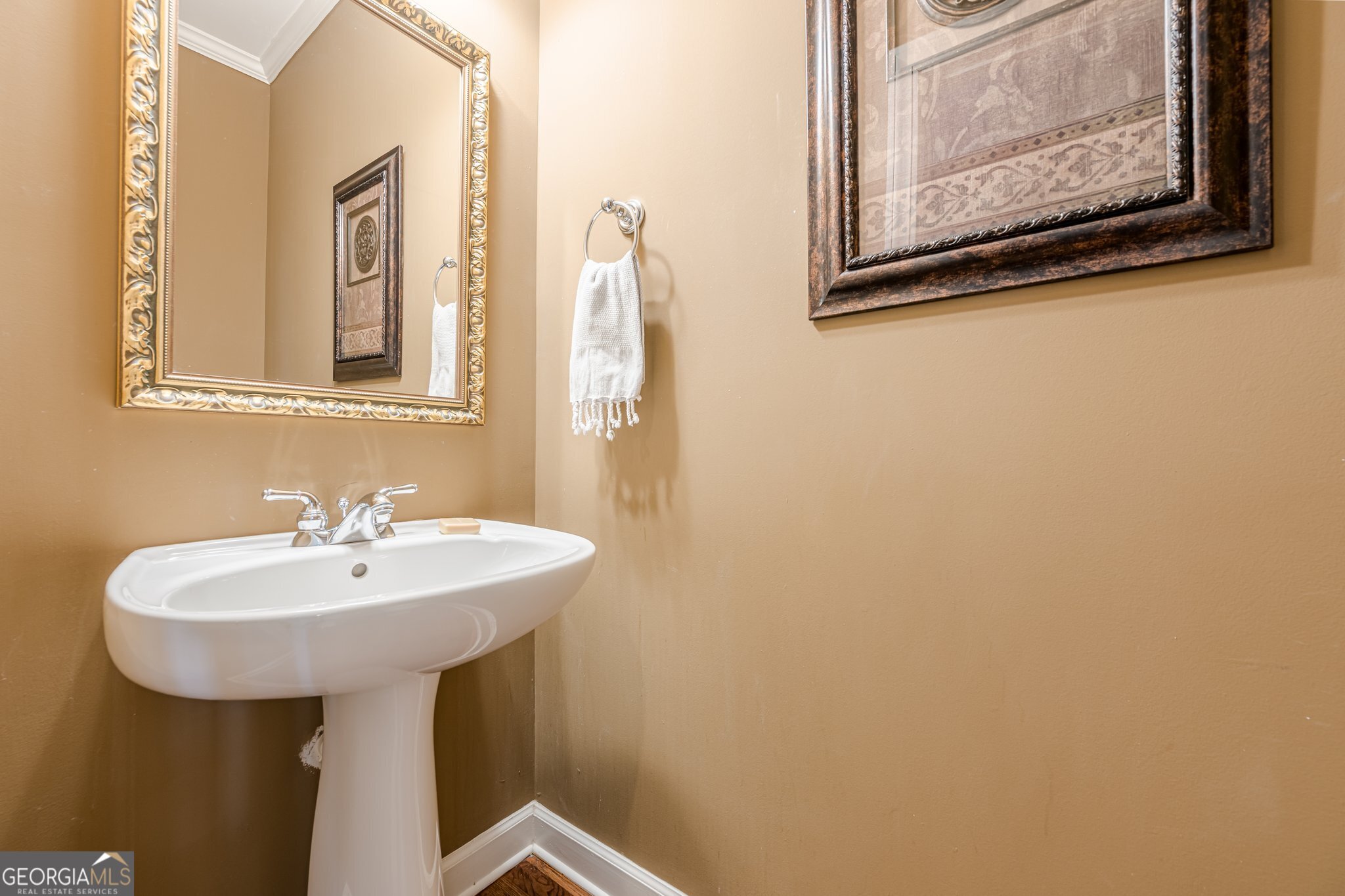 Roswell, Georgia 30075, United States, 4 Bedrooms Bedrooms, ,4 BathroomsBathrooms,Residential,Active,156341