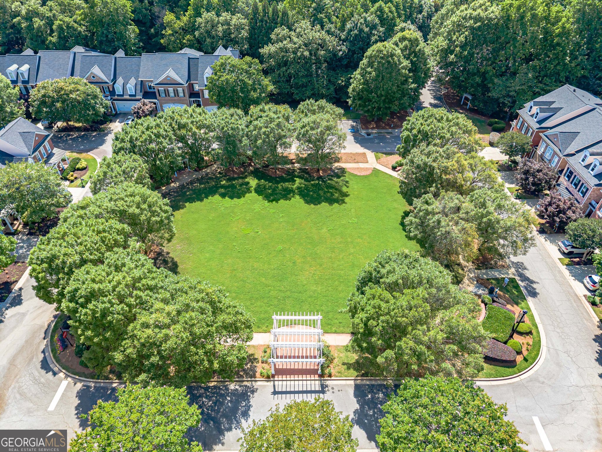 Roswell, Georgia 30075, United States, 4 Bedrooms Bedrooms, ,4 BathroomsBathrooms,Residential,Active,156341