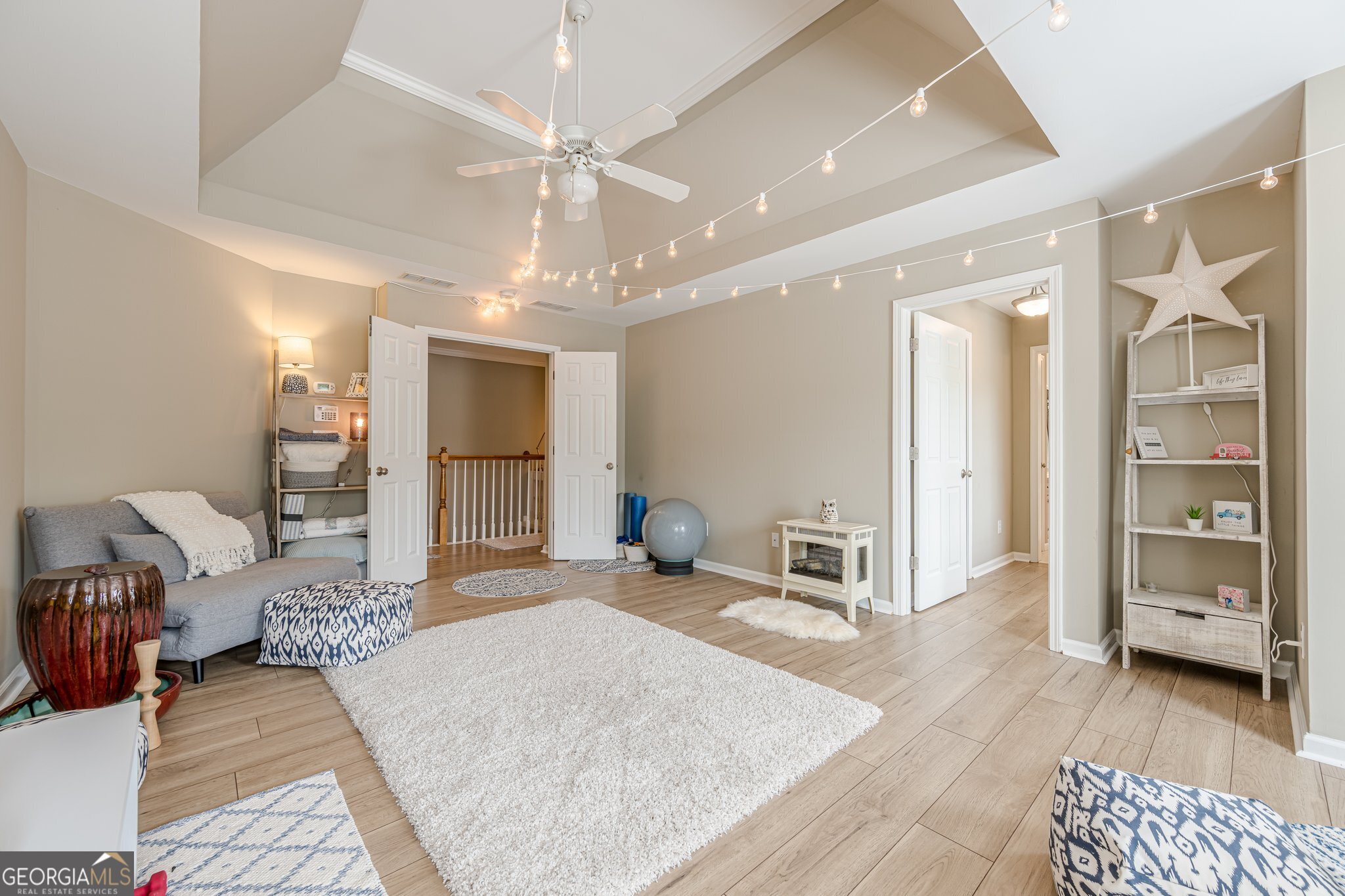 Roswell, Georgia 30075, United States, 4 Bedrooms Bedrooms, ,4 BathroomsBathrooms,Residential,Active,156341