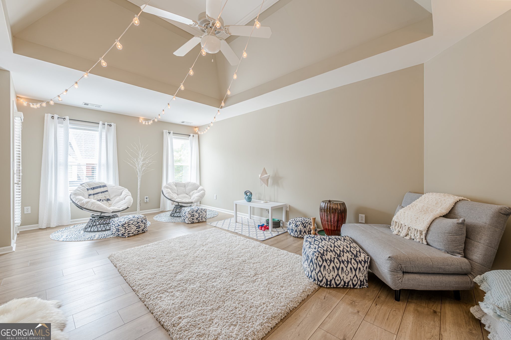 Roswell, Georgia 30075, United States, 4 Bedrooms Bedrooms, ,4 BathroomsBathrooms,Residential,Active,156341