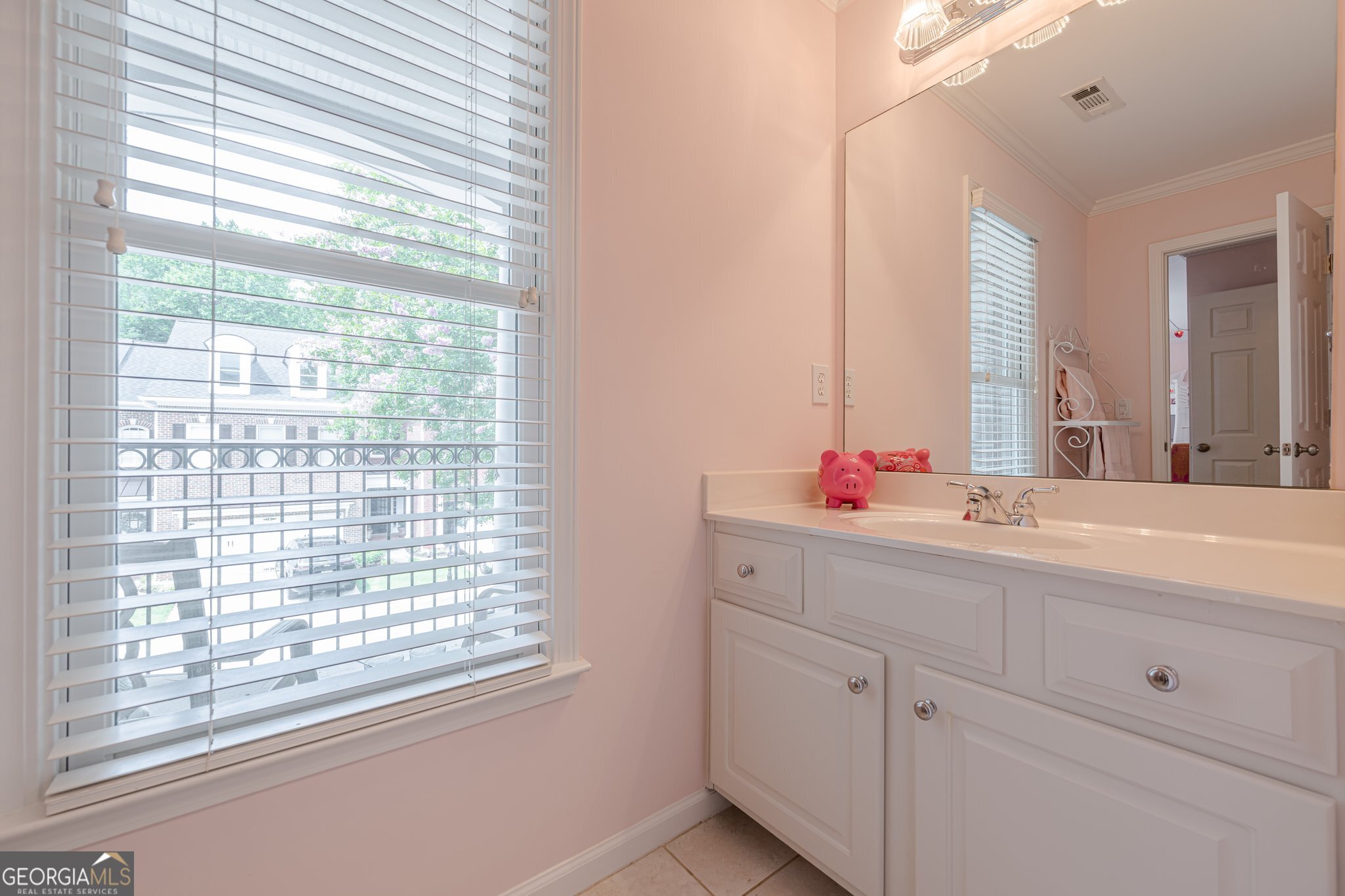 Roswell, Georgia 30075, United States, 4 Bedrooms Bedrooms, ,4 BathroomsBathrooms,Residential,Active,156341