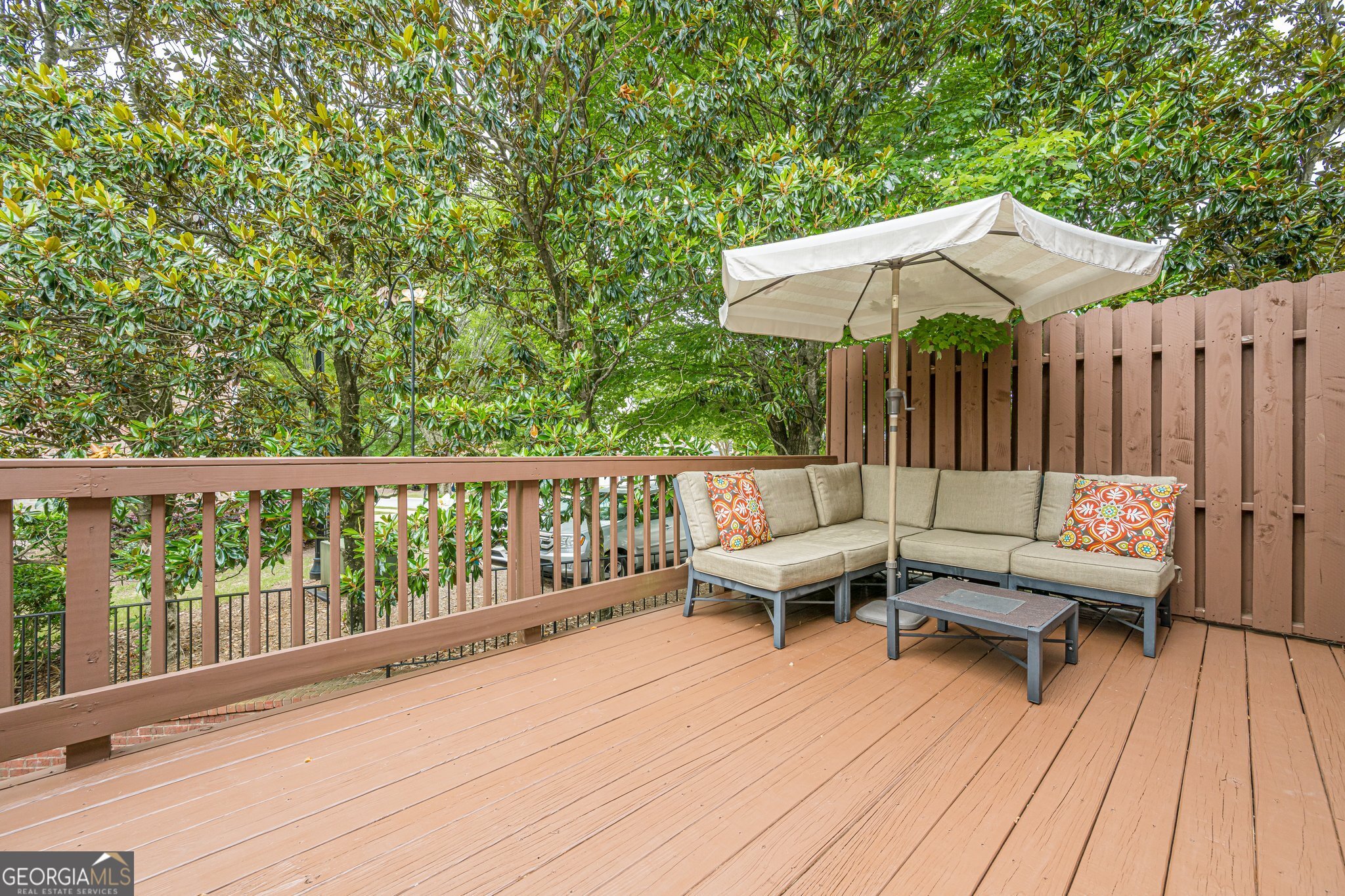 Roswell, Georgia 30075, United States, 4 Bedrooms Bedrooms, ,4 BathroomsBathrooms,Residential,Active,156341