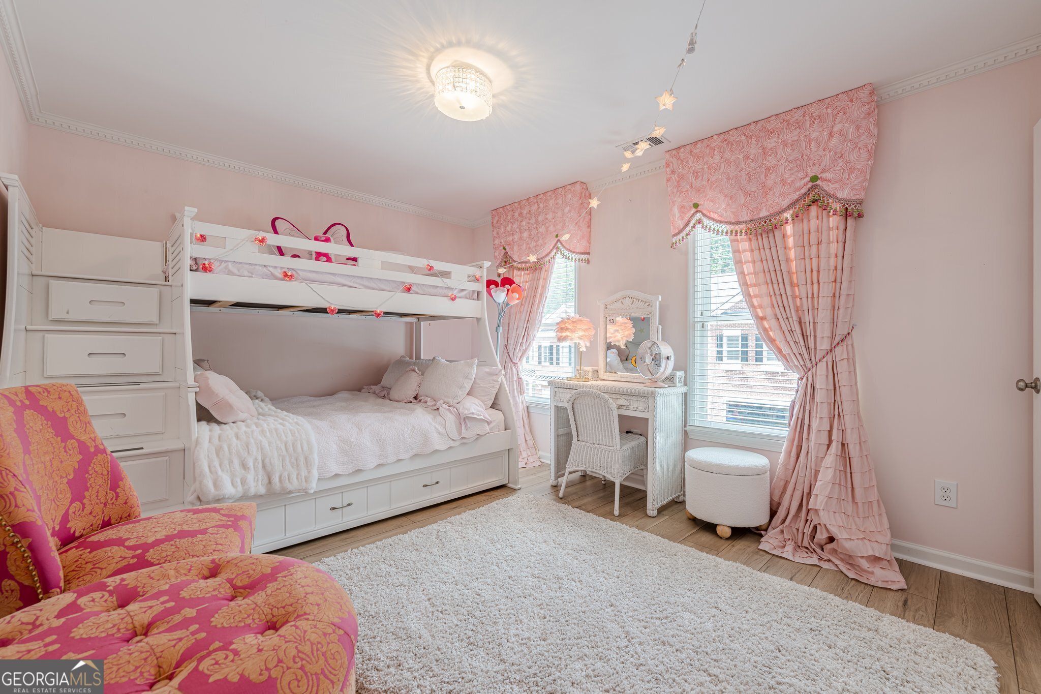 Roswell, Georgia 30075, United States, 4 Bedrooms Bedrooms, ,4 BathroomsBathrooms,Residential,Active,156341