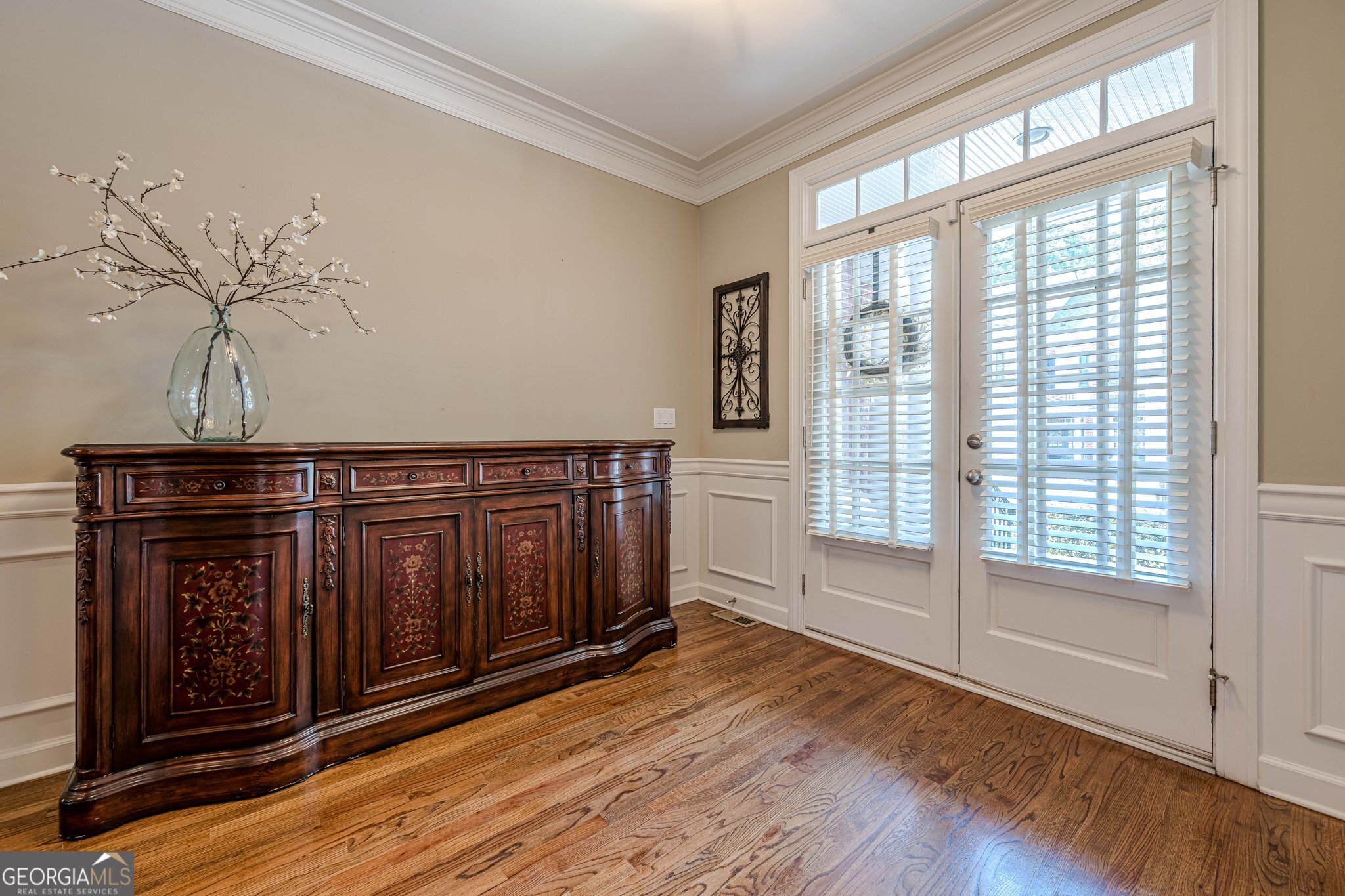 Roswell, Georgia 30075, United States, 4 Bedrooms Bedrooms, ,4 BathroomsBathrooms,Residential,Active,156341