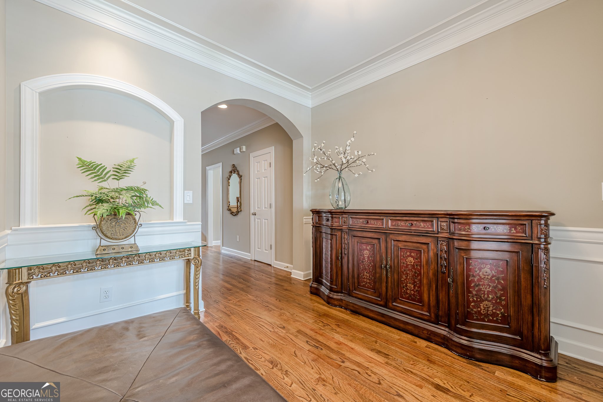 Roswell, Georgia 30075, United States, 4 Bedrooms Bedrooms, ,4 BathroomsBathrooms,Residential,Active,156341