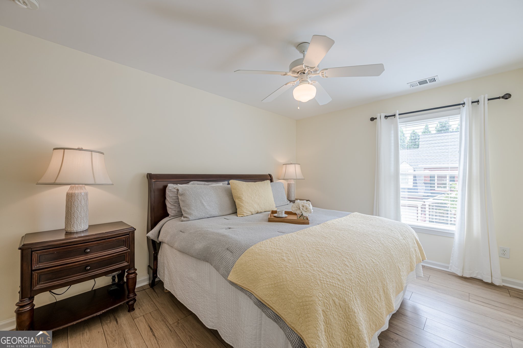 Roswell, Georgia 30075, United States, 4 Bedrooms Bedrooms, ,4 BathroomsBathrooms,Residential,Active,156341