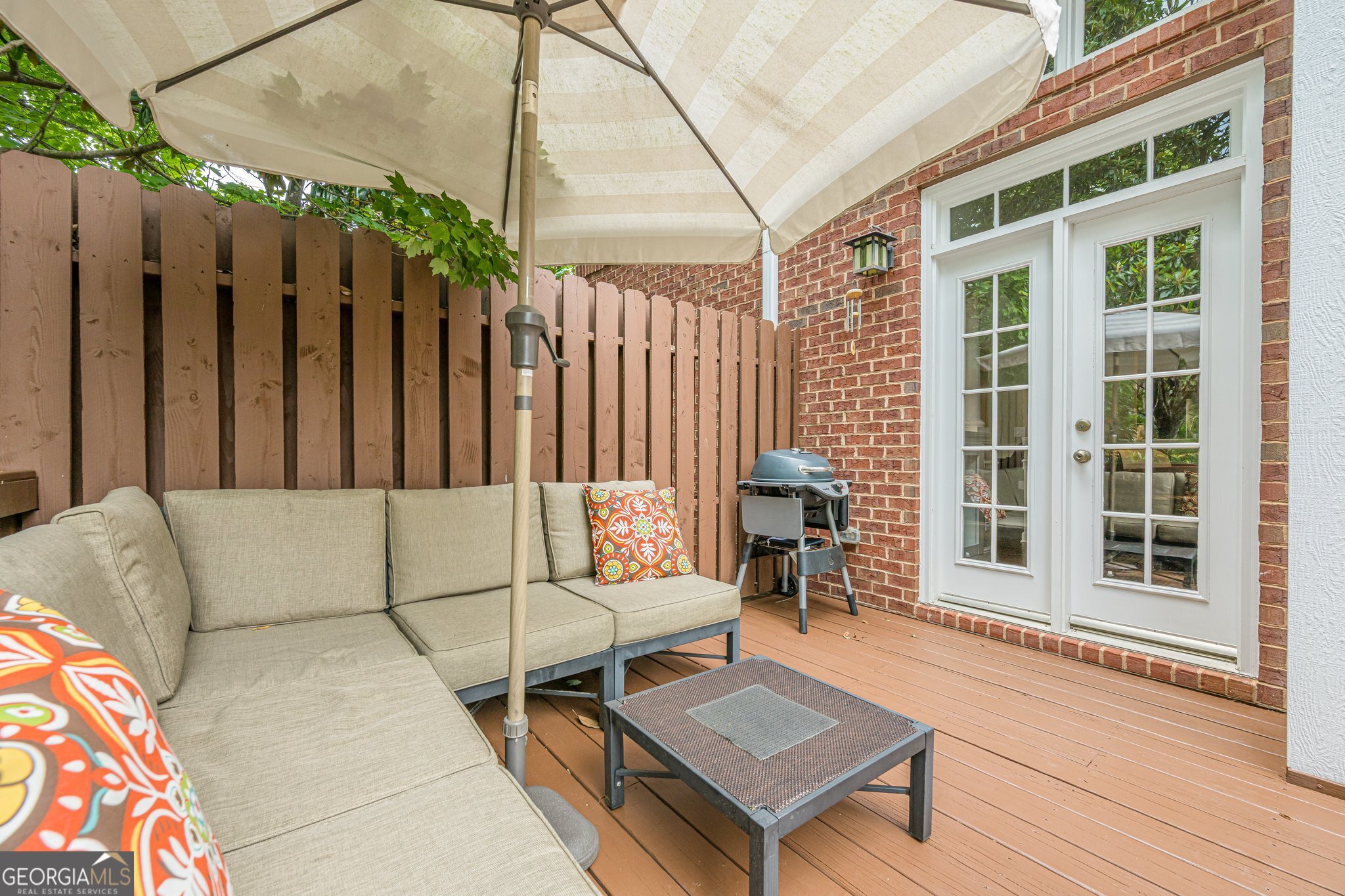 Roswell, Georgia 30075, United States, 4 Bedrooms Bedrooms, ,4 BathroomsBathrooms,Residential,Active,156341