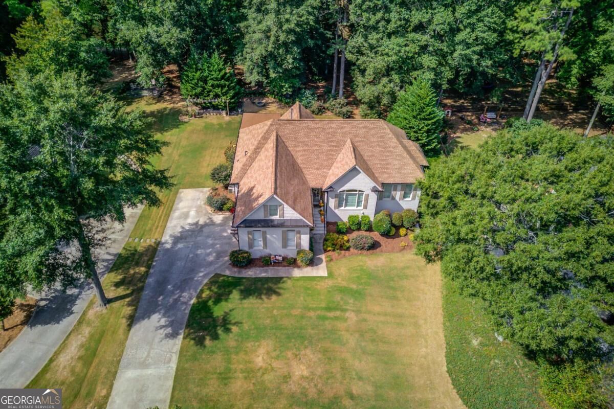 941 Providence LN
