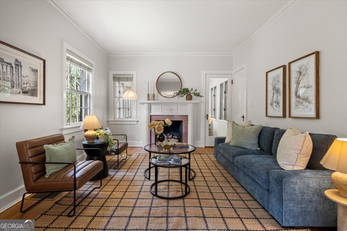 109 Kathryn AVE