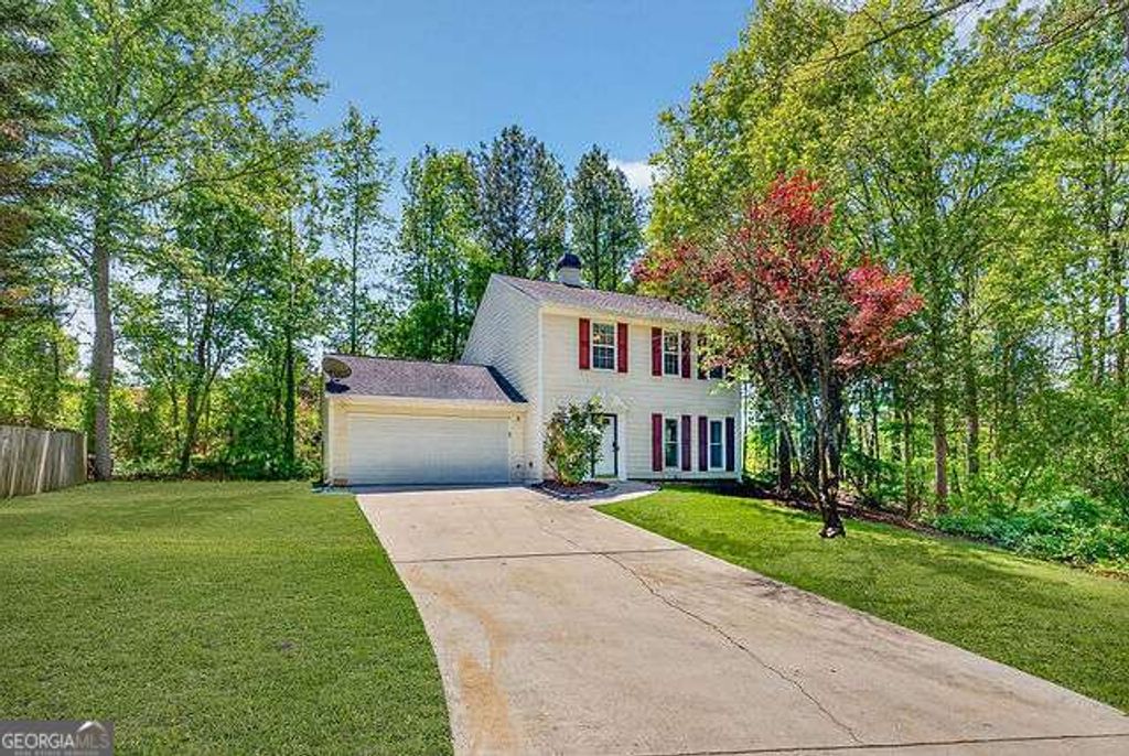 Photo of 1936 Hidden Valley Drive SW, Marietta, GA 30008 (MLS # 10730030)