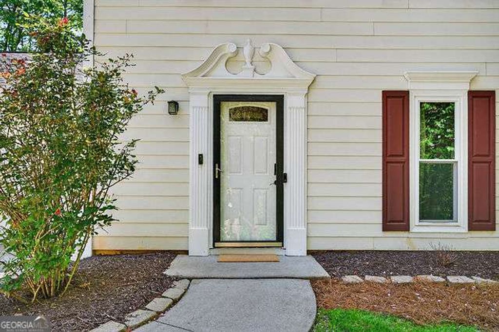 Photo of 1936 Hidden Valley Drive SW, Marietta, GA 30008 (MLS # 10730030)