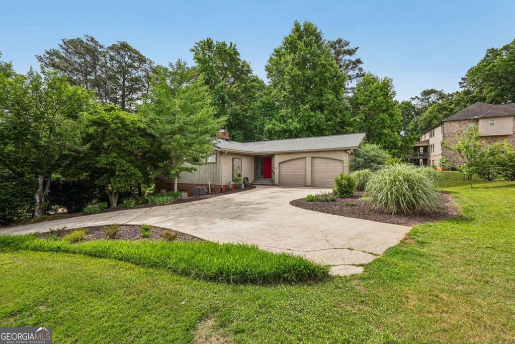 Photo of 5316 Corsham Court SW, Lilburn, GA 30047 (MLS # 10763726)