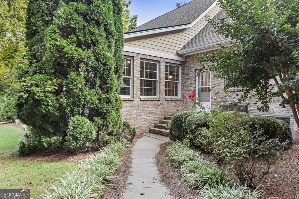 listing image 52