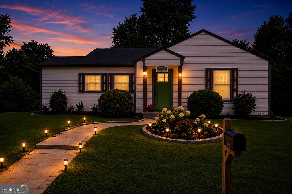 Photo of 210 Chicamauga Avenue SW, Atlanta, GA 30314 (MLS # 10782720)
