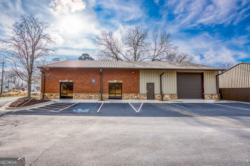 Photo of 1911 Oscar Barton Road, Monroe, GA 30655 (MLS # 10721429)