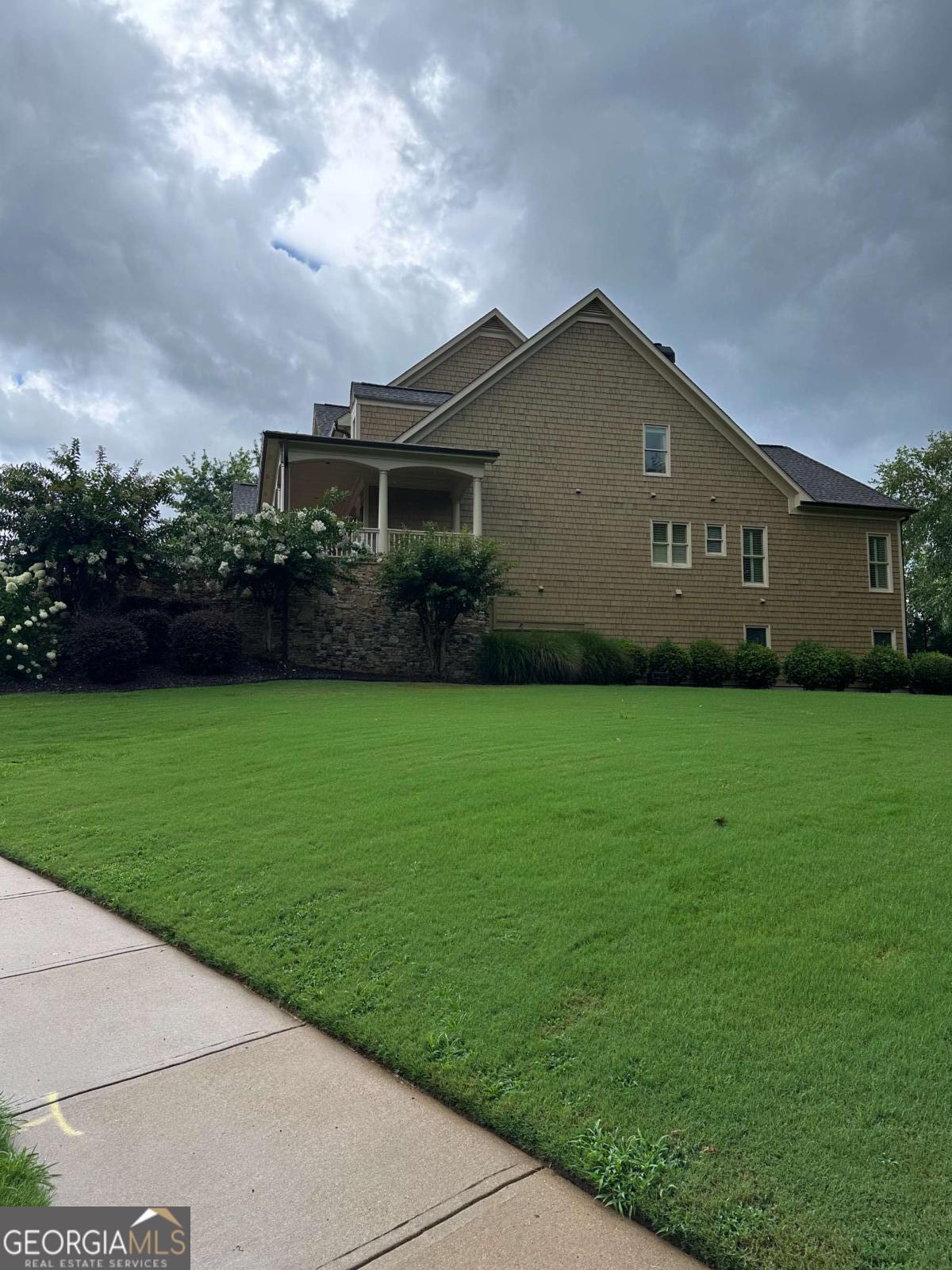 373 Flatstone WAY SW