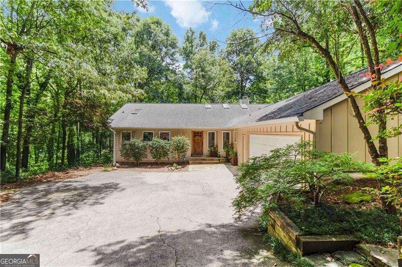 100 Kings Mill CT