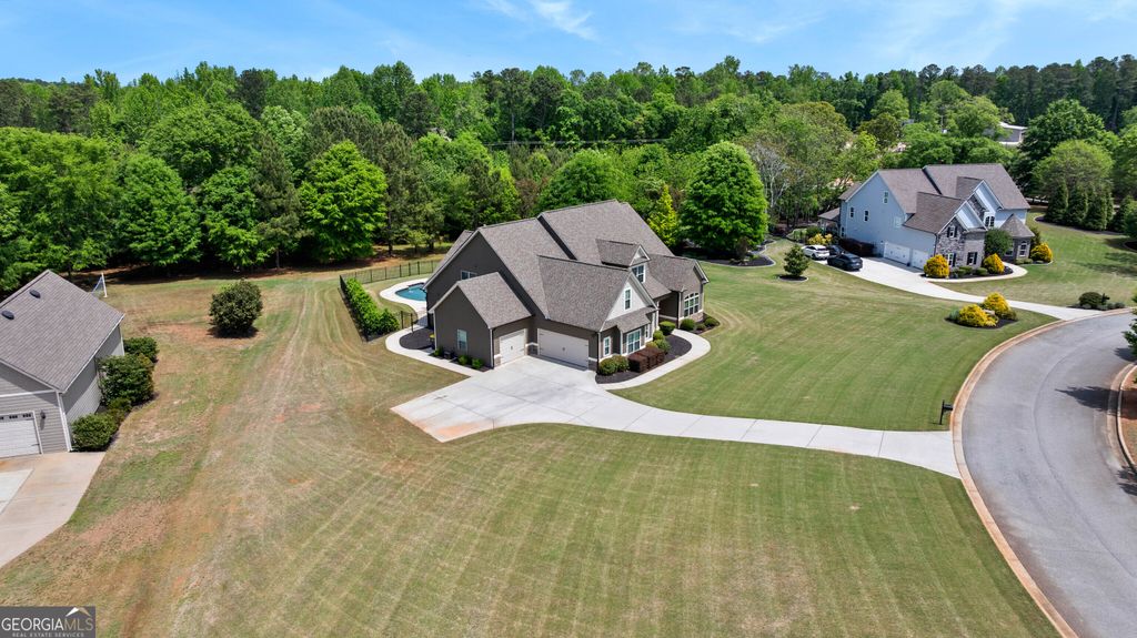 Photo of 115 Ballard Circle, Fayetteville, GA 30215 (MLS # 10740054)