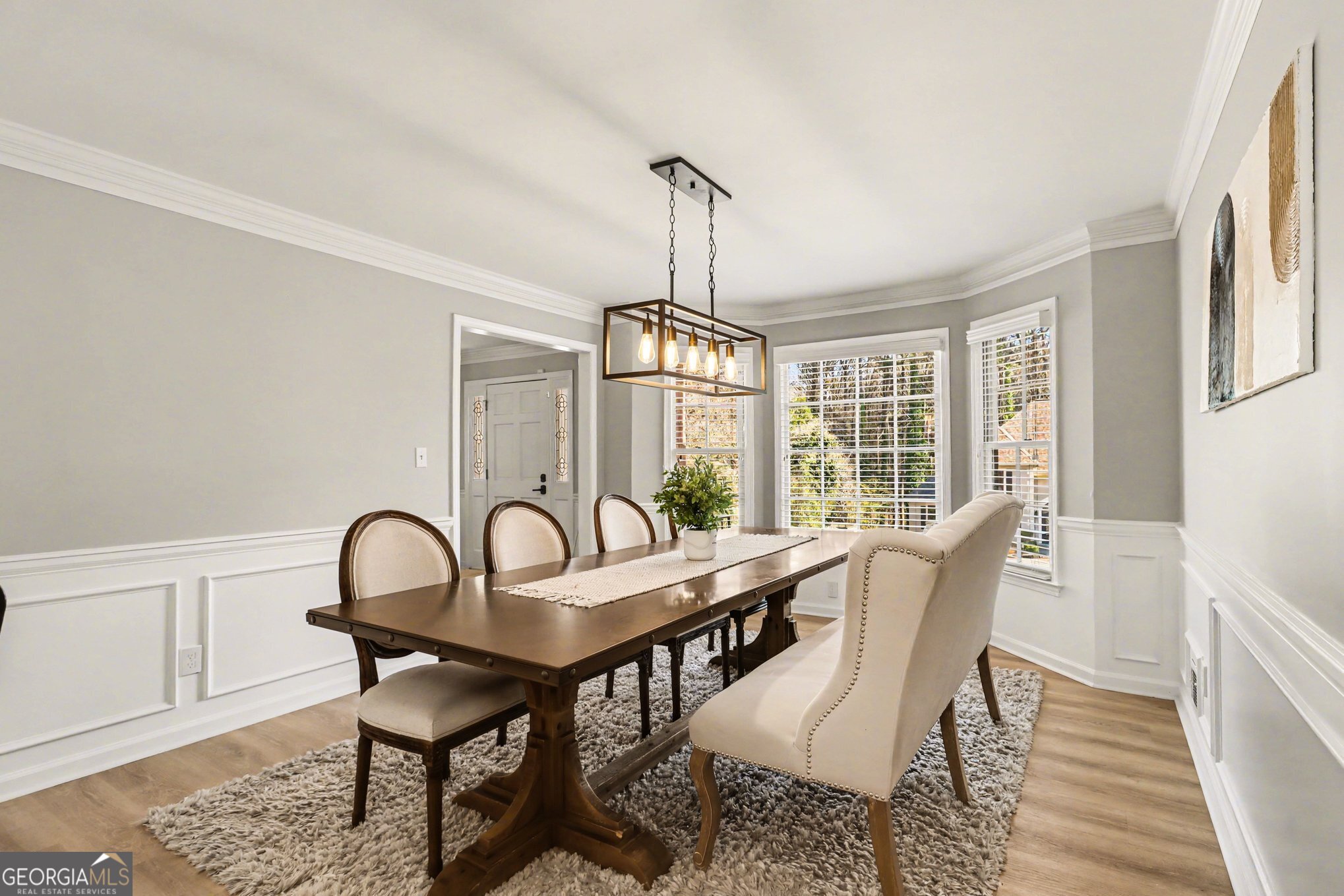 393 Westminister LN SW