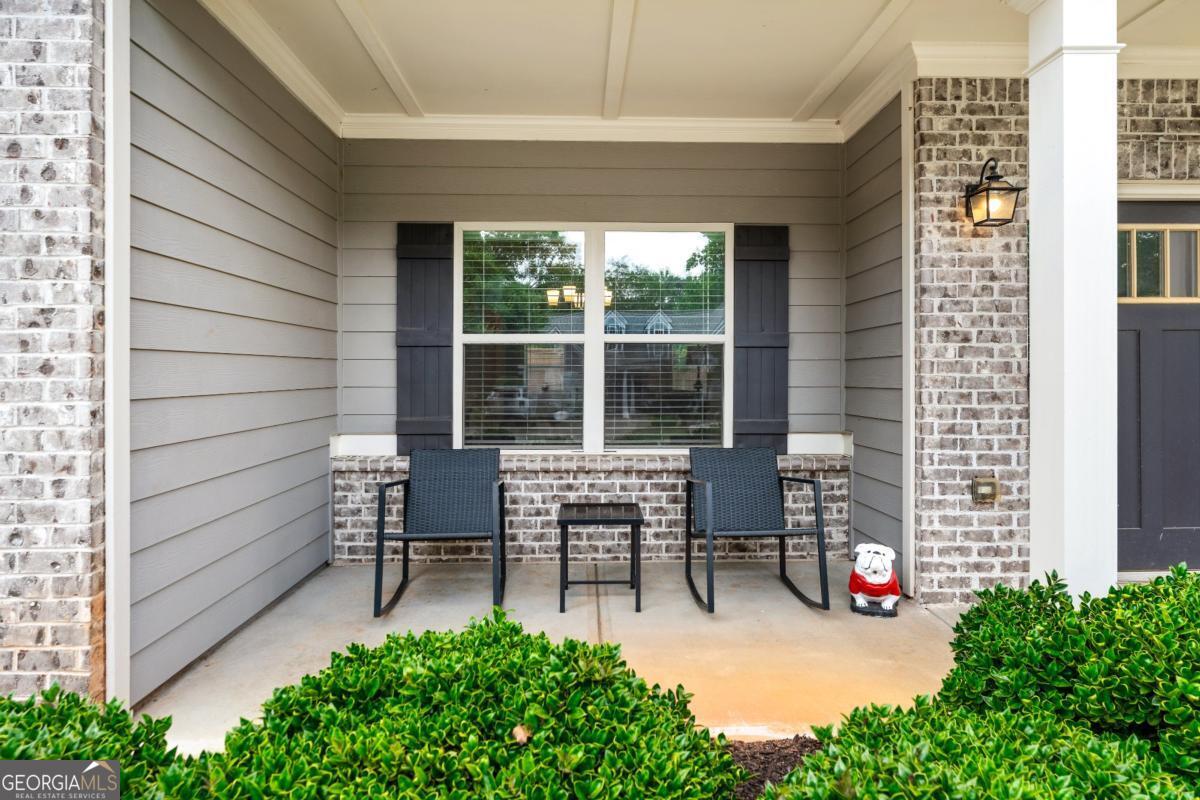 348 Meeler CIR