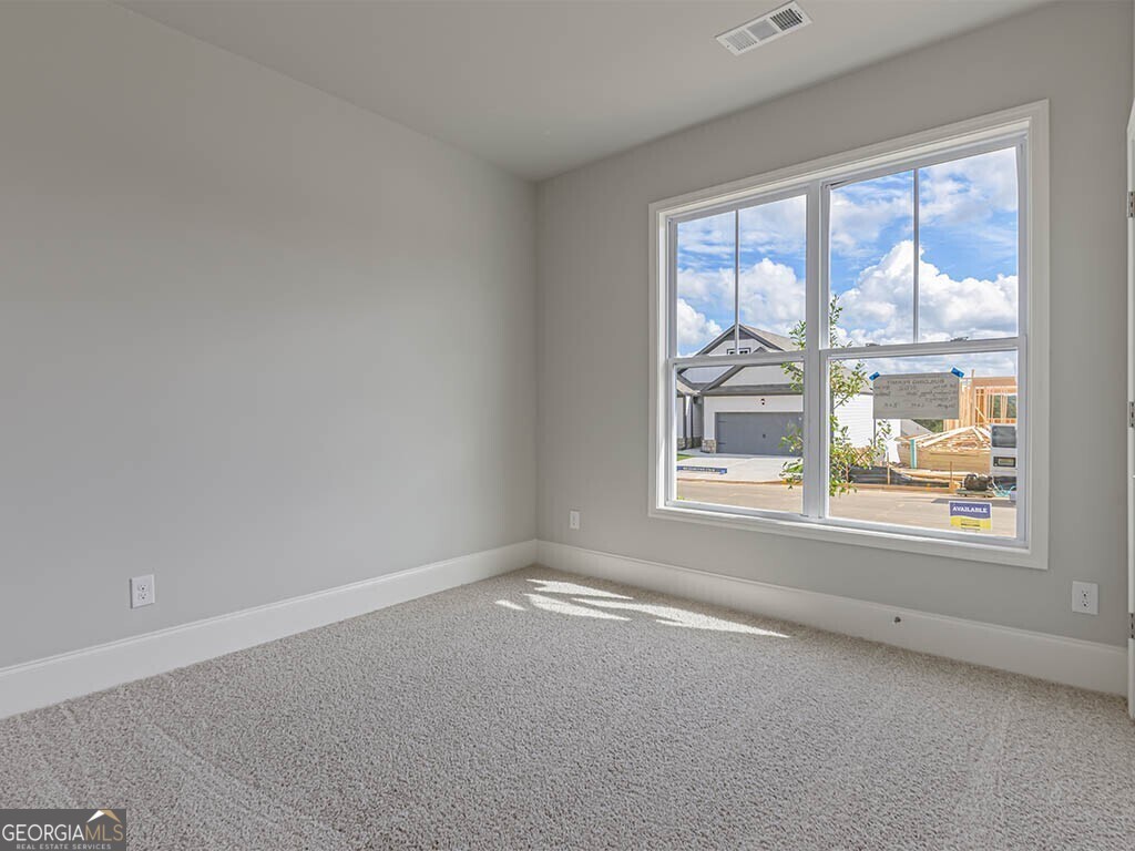 76 Lakeview PT