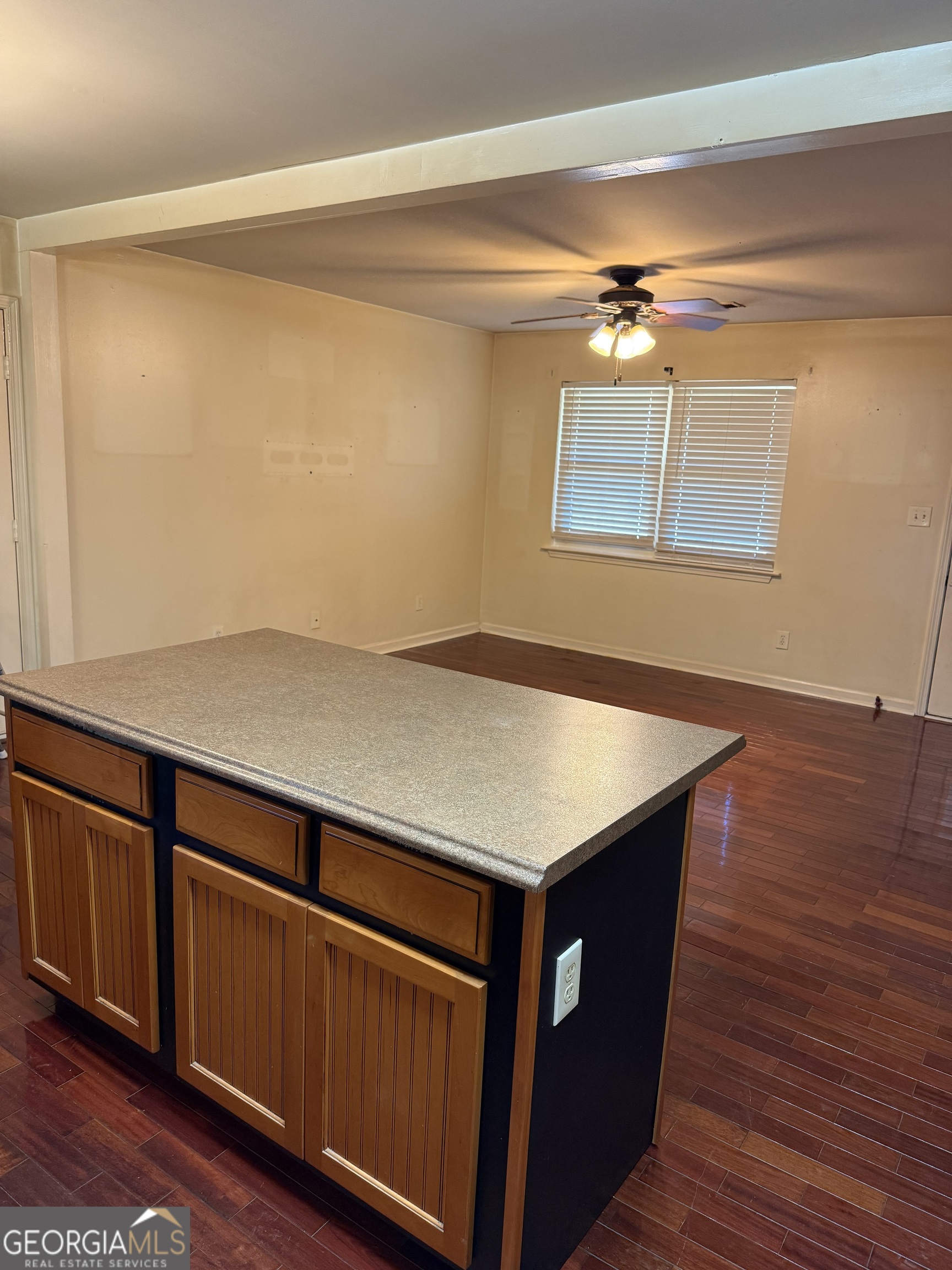 3138 Mobley Bridge RD