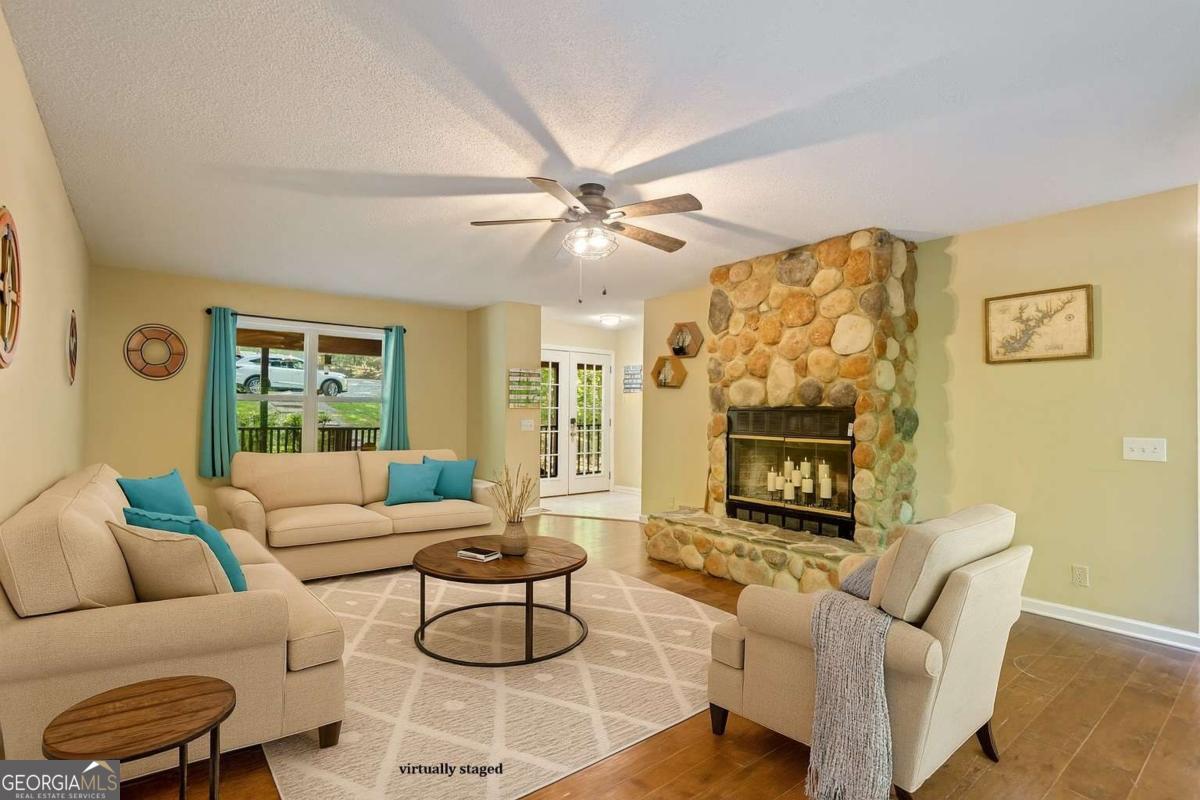 7308 Ivy CIR