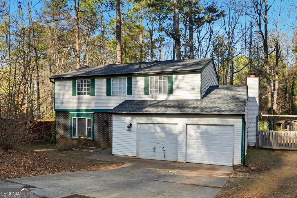 Photo of 4828 Oak Path, Stone Mountain, GA 30088 (MLS # 10660831)