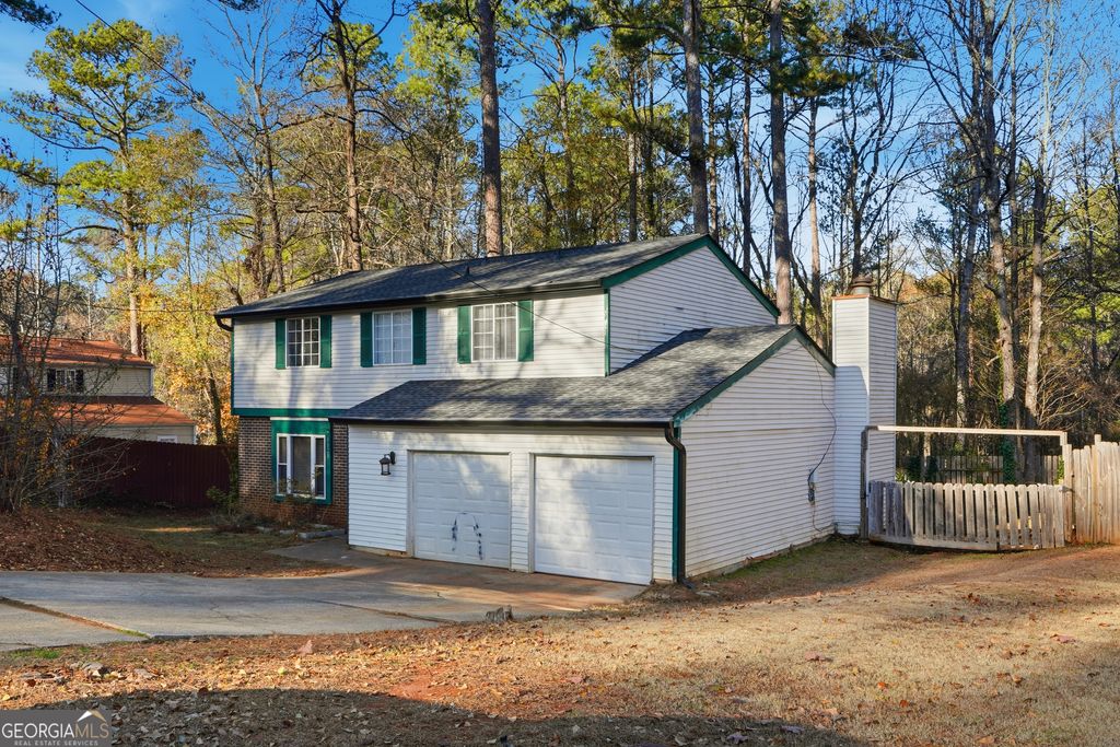 Photo of 4828 Oak Path, Stone Mountain, GA 30088 (MLS # 10660831)