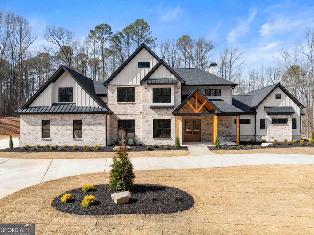 Photo of 1178 Pinnacle Dr, Hoschton, GA 30548 (MLS # 10705549)