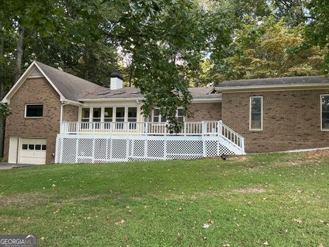 Photo of 105 Benson Circle, Fayetteville, GA 30214 (MLS # 10697745)