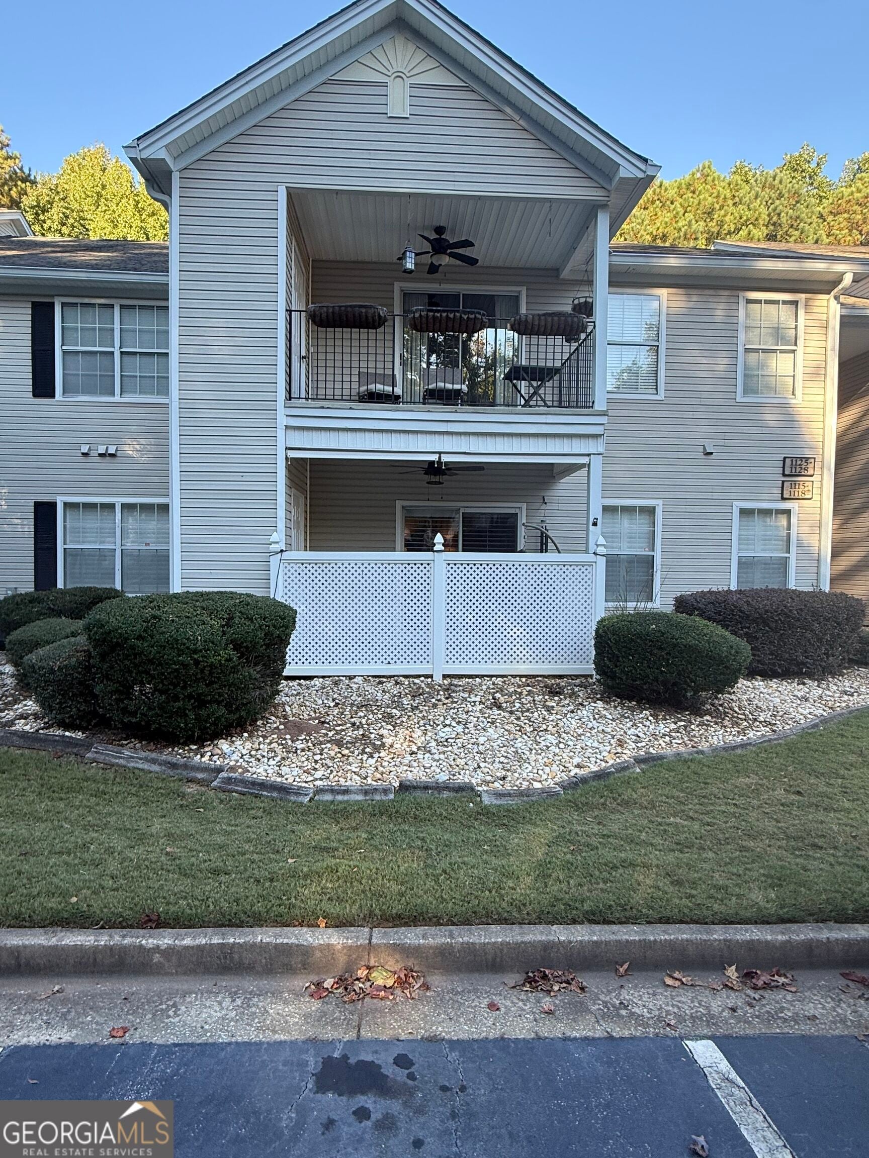1115 Ridgefield DR