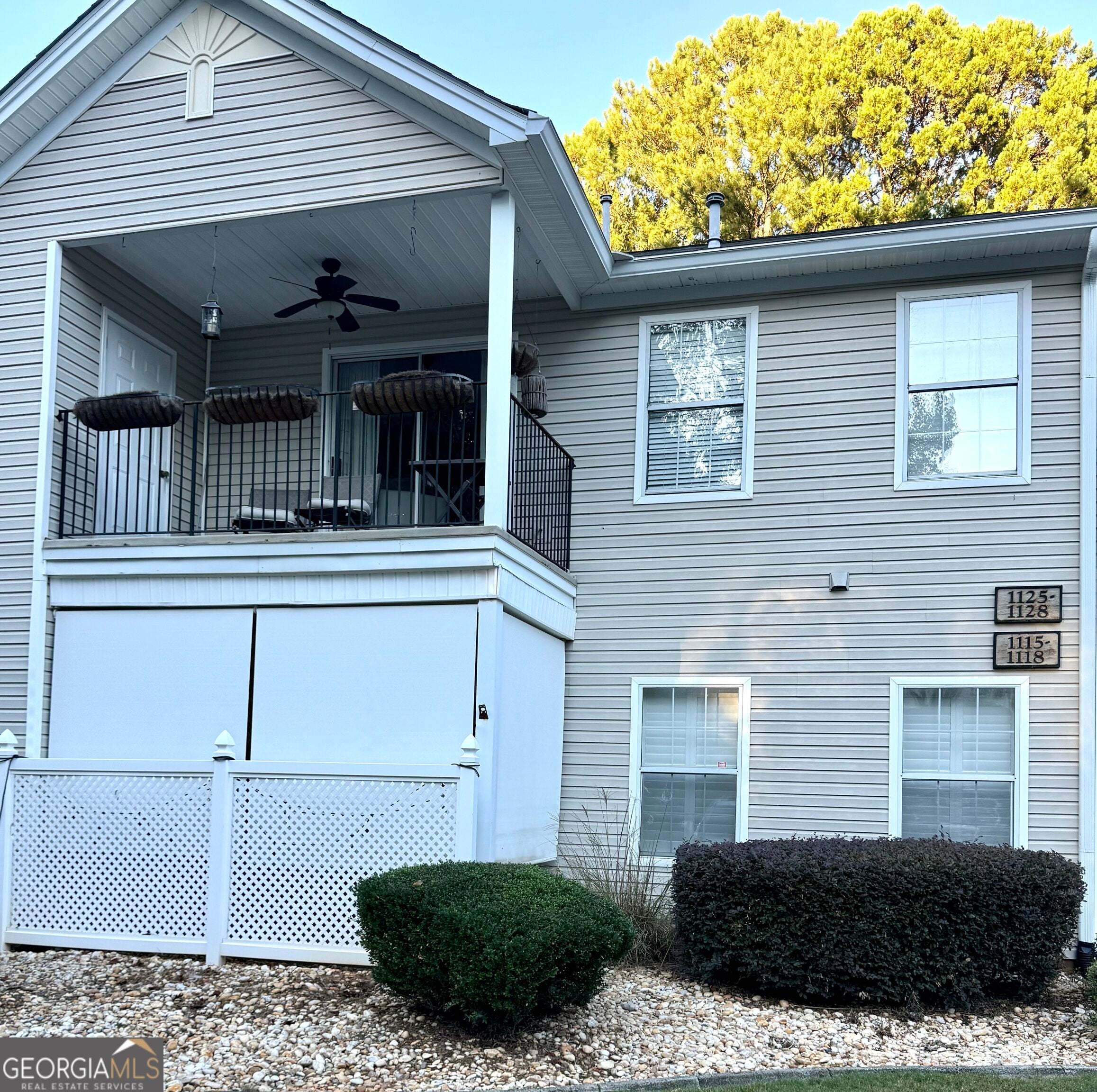 1115 Ridgefield DR