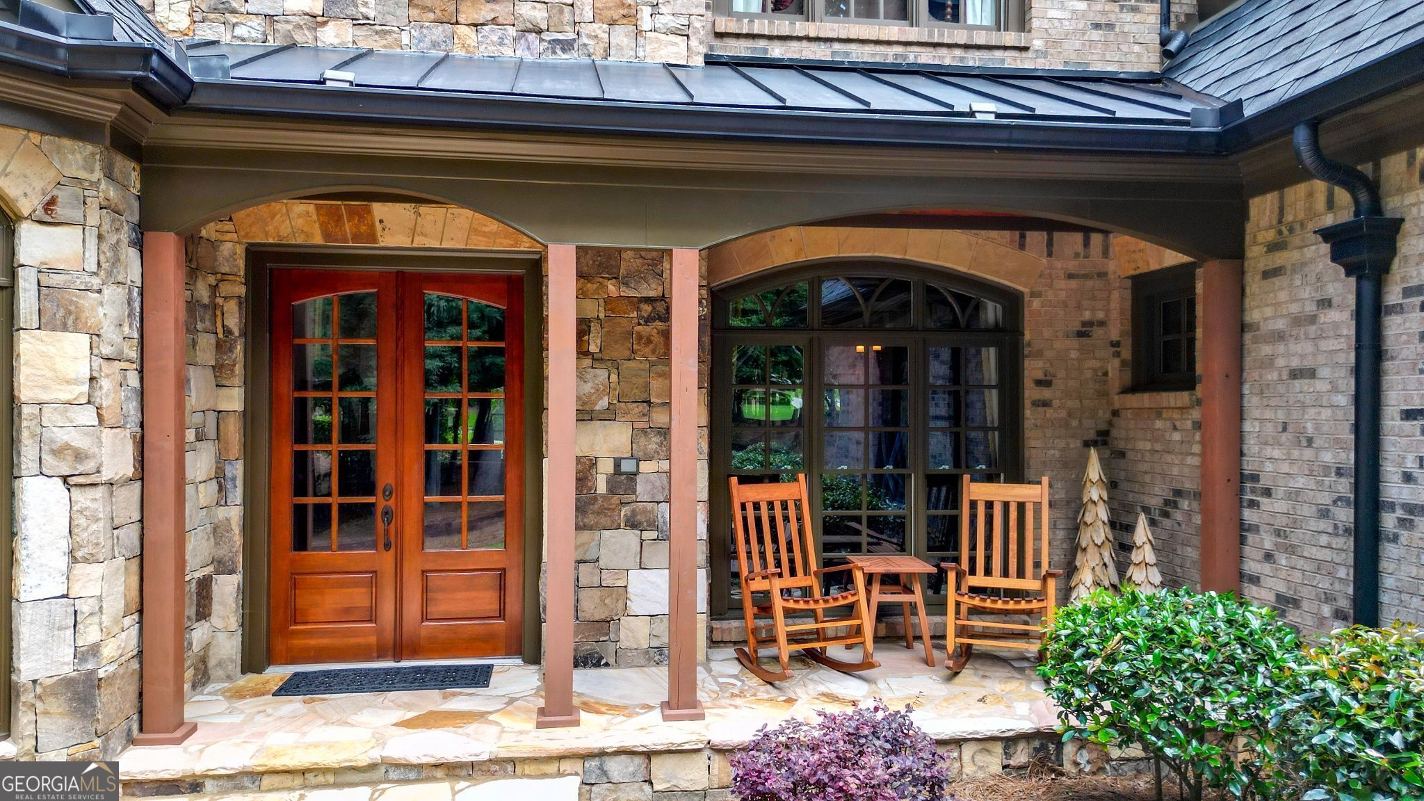27 Retreat RDG SE