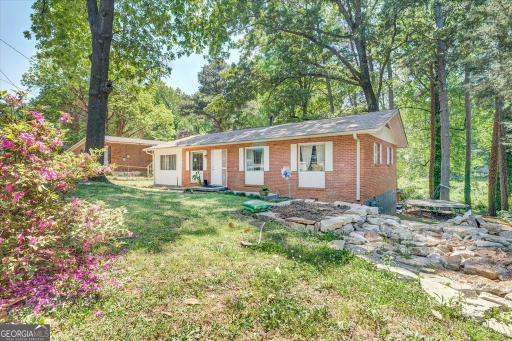 Photo of 2123 Westover Drive, East Point, GA 30344 (MLS # 10737788)