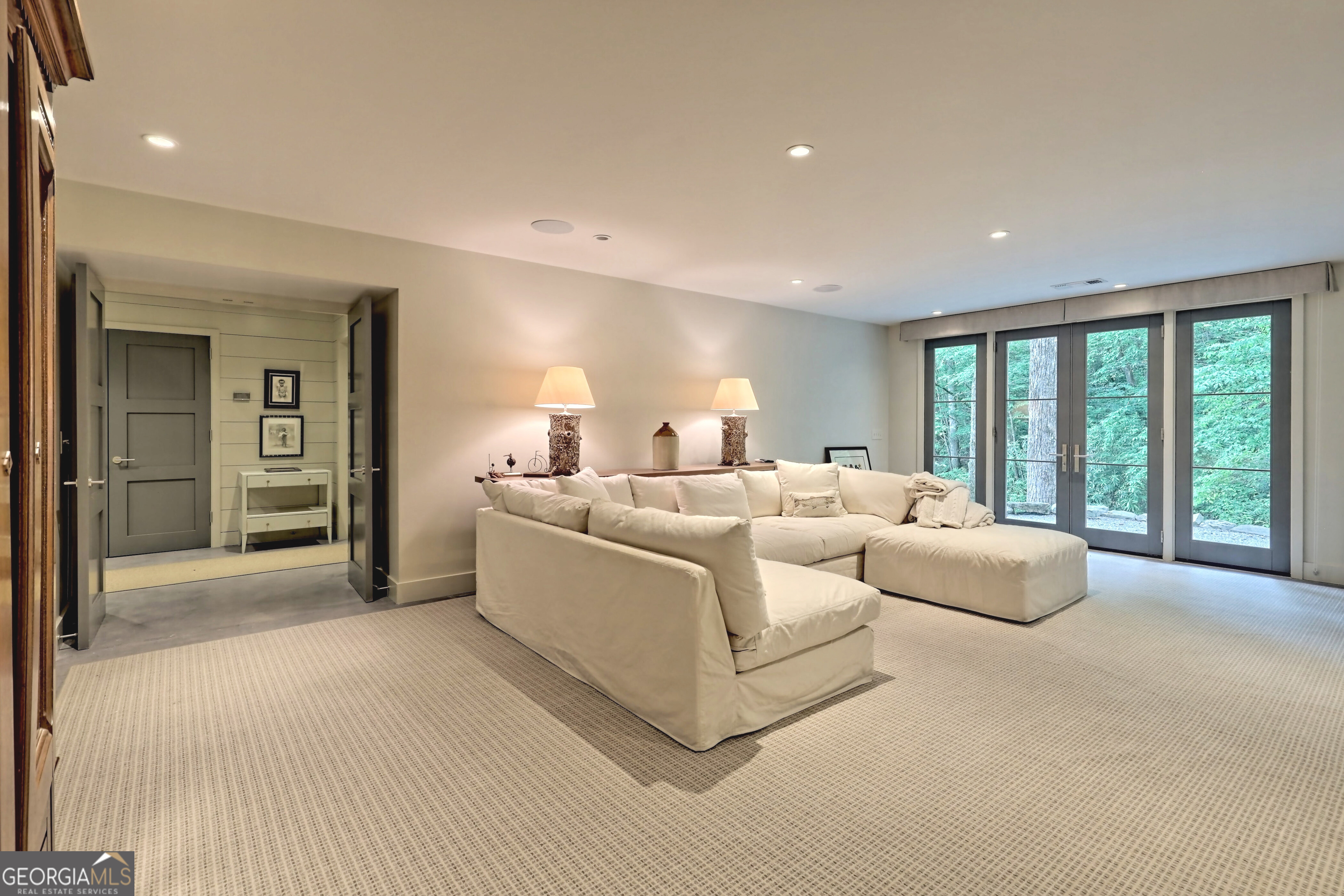 Clayton, Georgia 30525, United States, 8 Bedrooms Bedrooms, ,8 BathroomsBathrooms,Residential,Active,173425