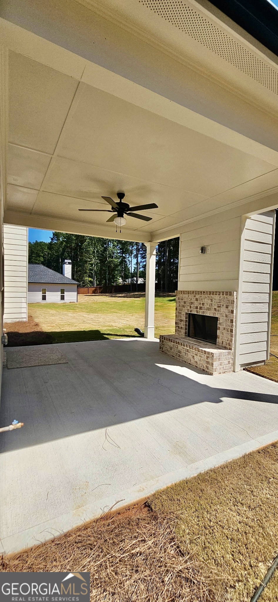 264 Meadows DR