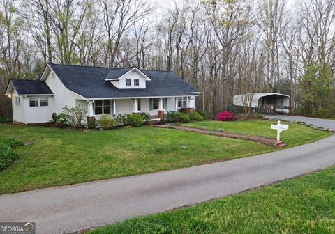 265 Ross RD Blue Ridge GA 30513