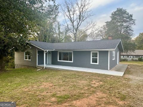 30 McClure RD Epworth GA 30541