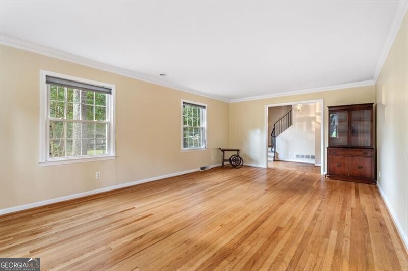4259 Huntington CIR