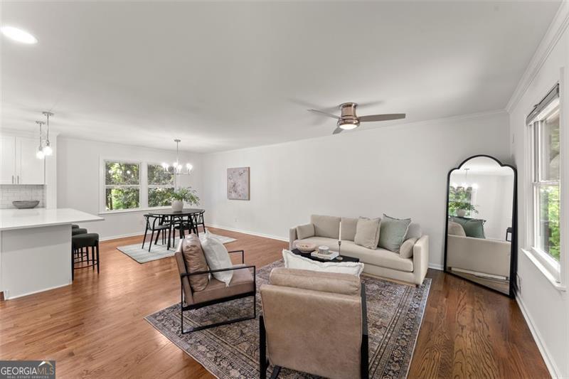 800 Breckinridge RD