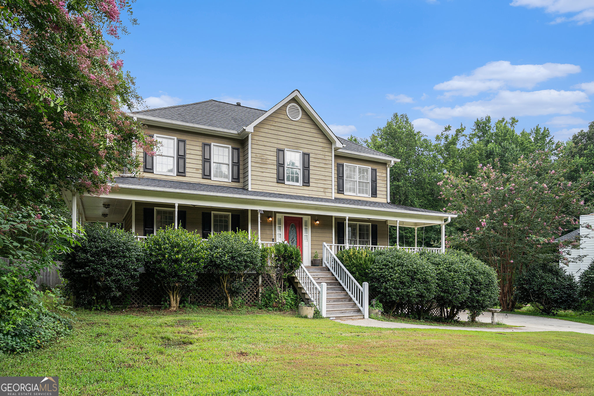 327 Swan DR
