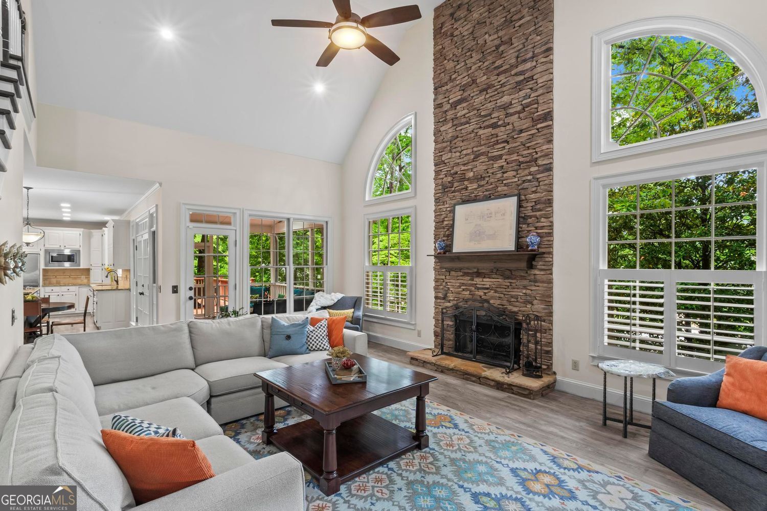 Alpharetta, Georgia 30005, United States, 5 Bedrooms Bedrooms, ,4 BathroomsBathrooms,Residential,Active,155229